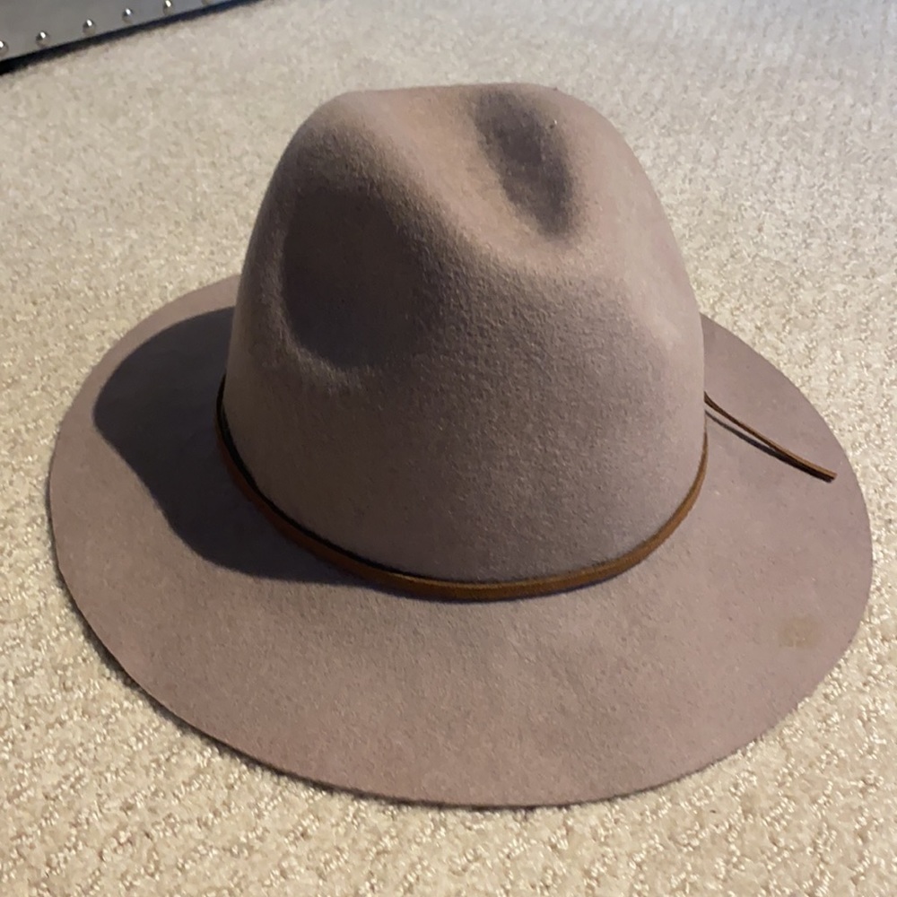 Fall hat - Picture 3 of 3